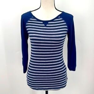 UEC z Guess striped light weight striped baseball t-shirt XS